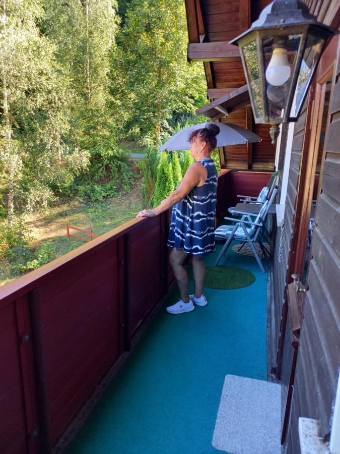 Monteurwohnung Aroba Fehrenbach Esterno foto
