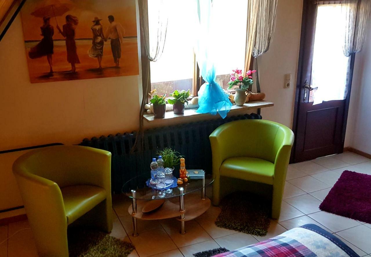 Monteurwohnung Aroba Fehrenbach Esterno foto