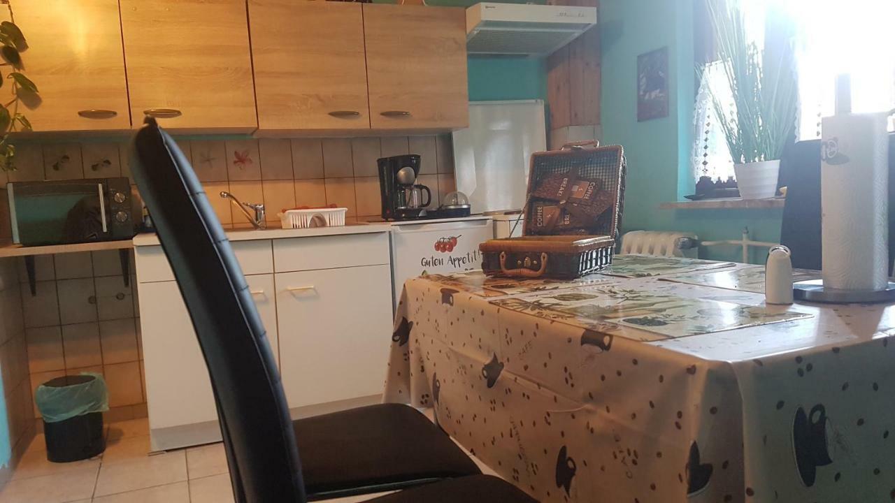 Monteurwohnung Aroba Fehrenbach Esterno foto
